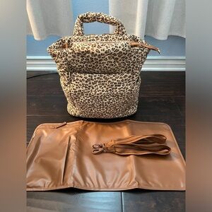 BEIS x Elsa the tote in wild child